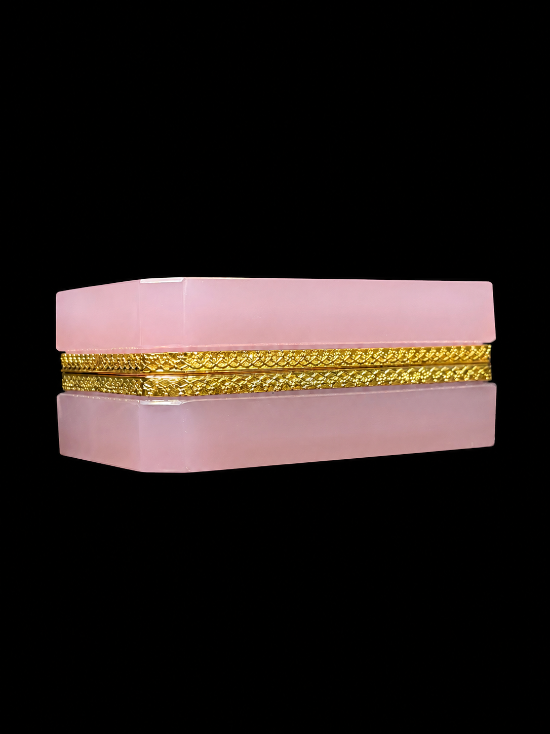 Alexandrite Opaline Glass Casket